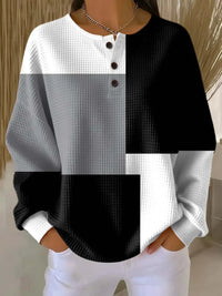 Women's Black & White Colorblock Geometric Print Waffle Sweatshirt